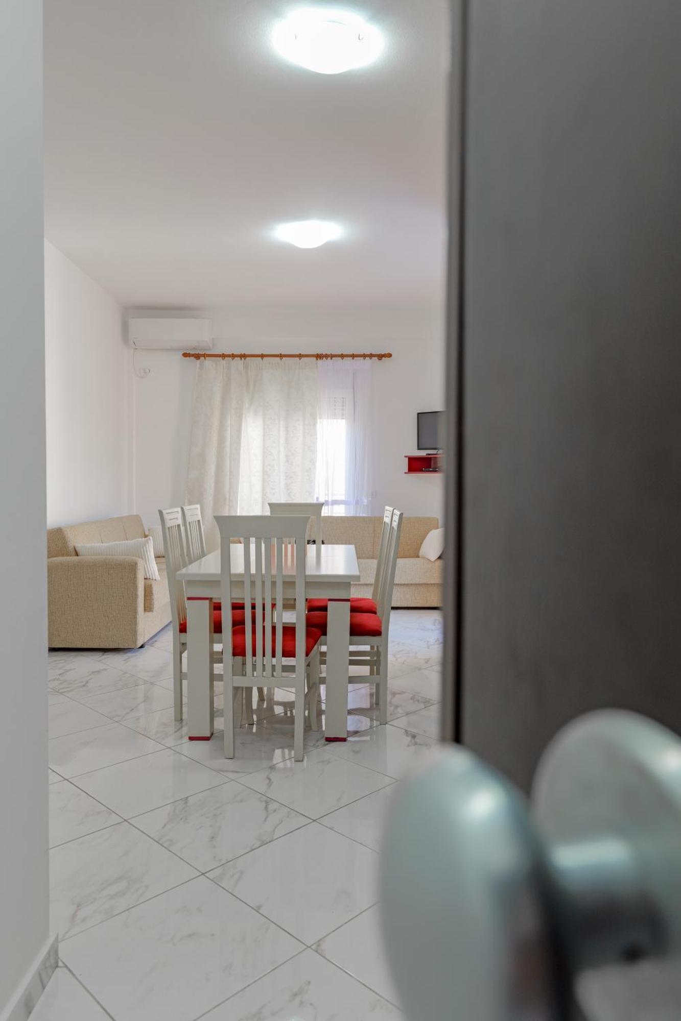 Valentina Apartment 1 Sarandë Eksteriør bilde