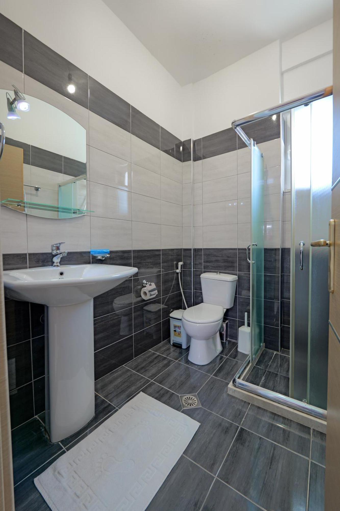 Valentina Apartment 1 Sarandë Eksteriør bilde
