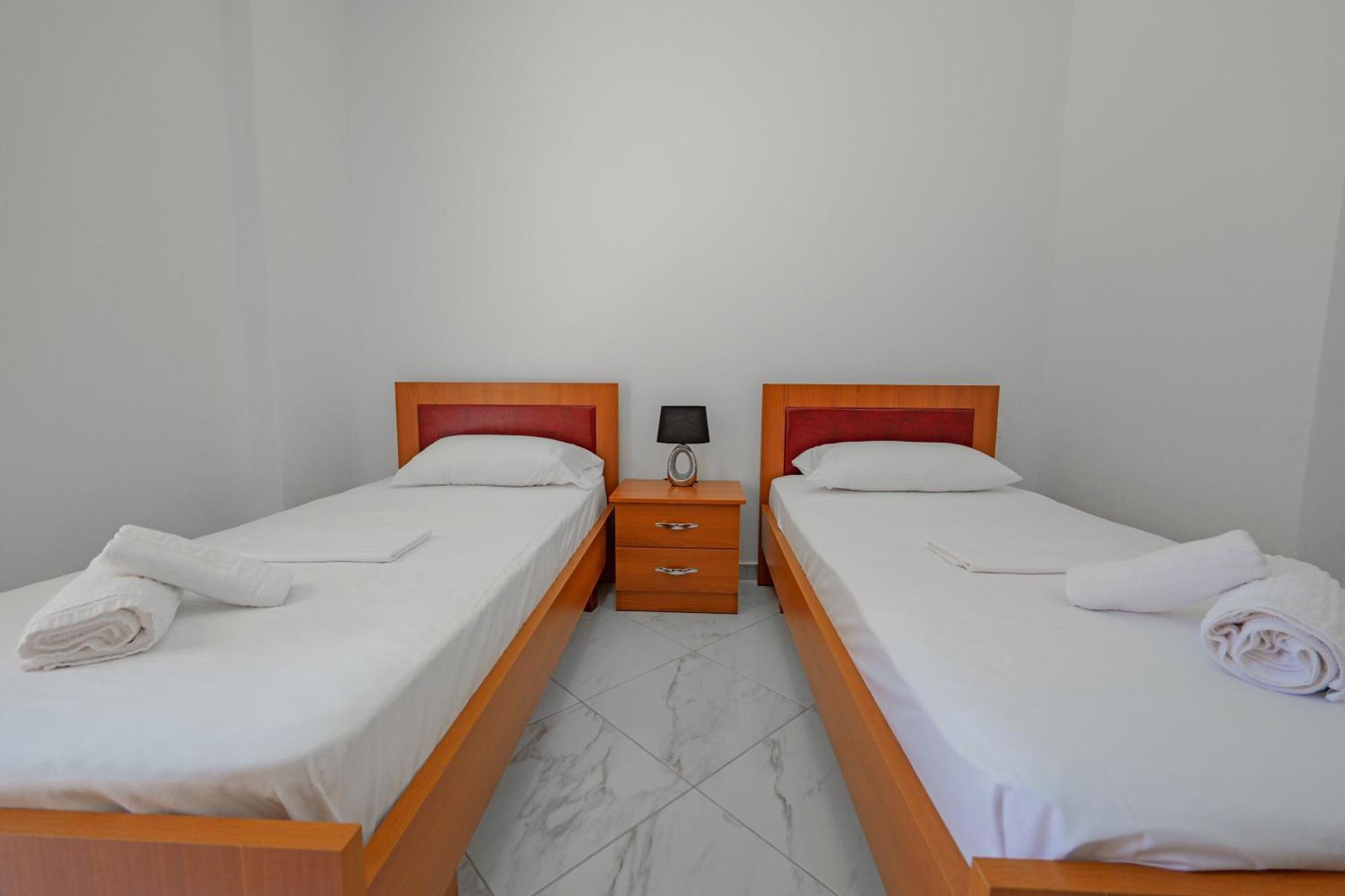 Valentina Apartment 1 Sarandë Eksteriør bilde